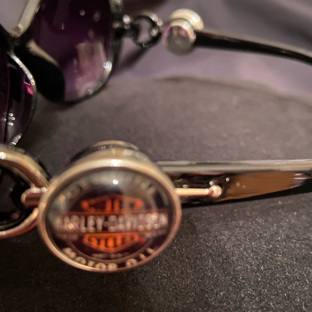 - Harley Sunglasses - Picture 5 of 8